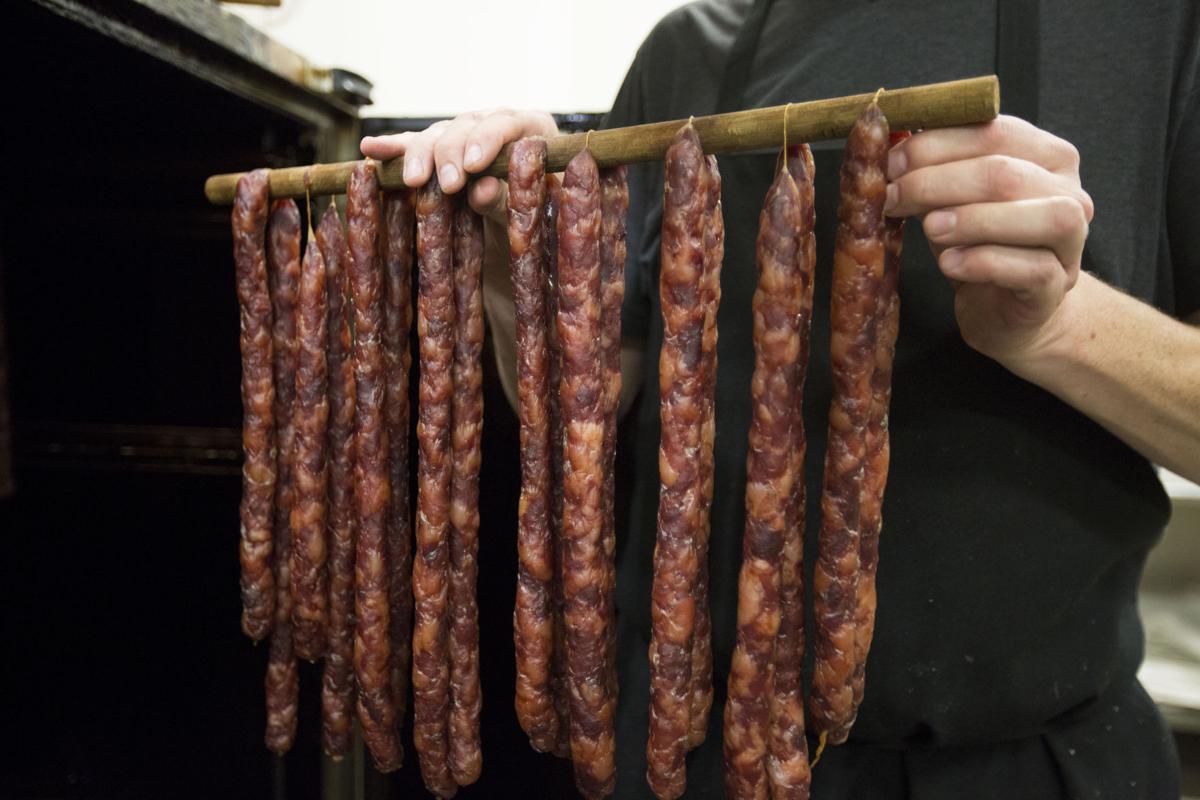 UNDERGROUND-MEATS-AUG-04-09072016143702