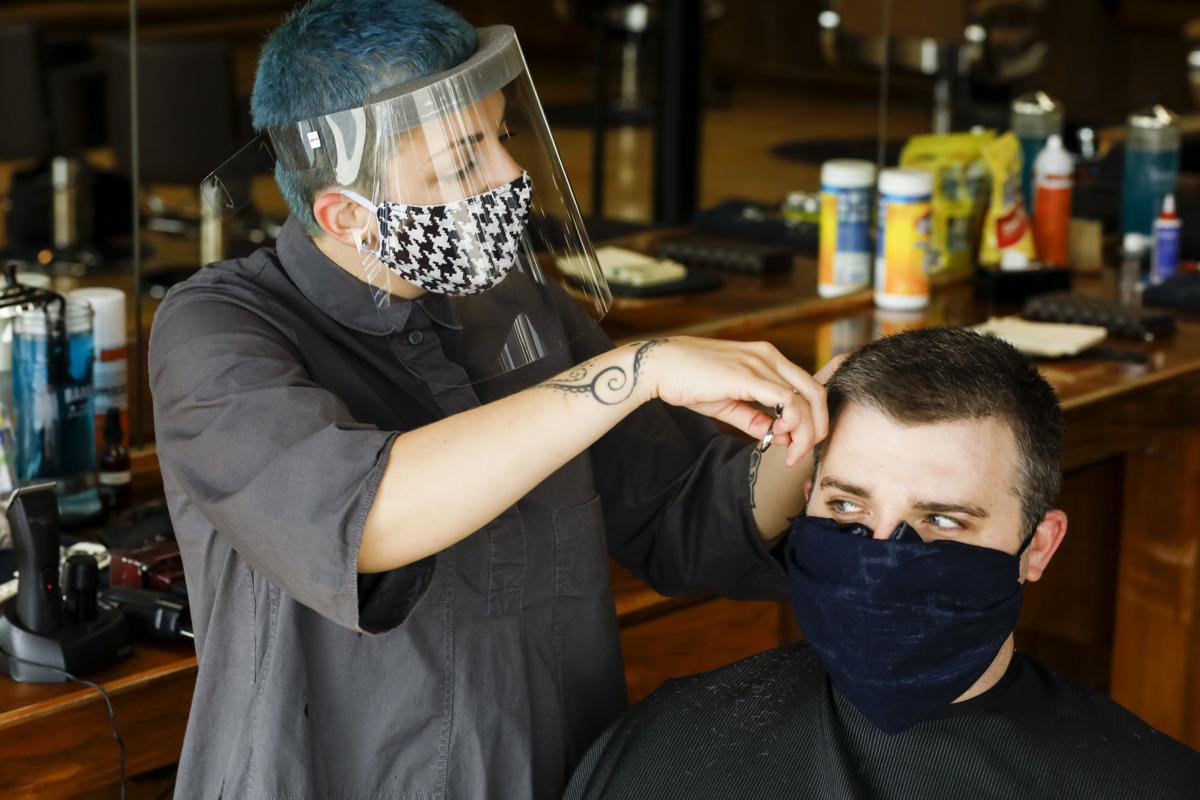 Photos Salons Reopen As Dane County Moves Into Phase 1 Of Forward Dane Local News Madison Com