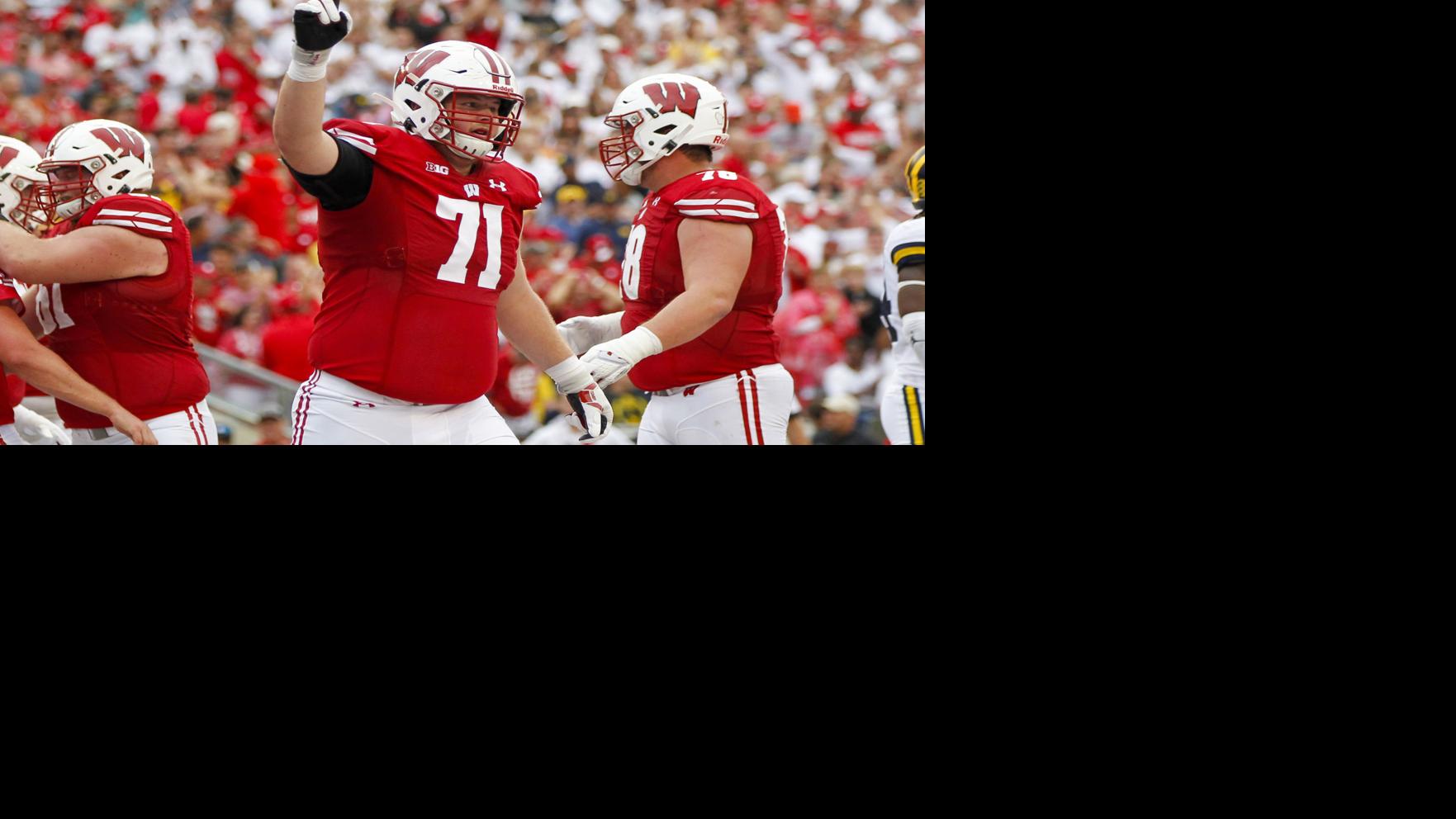 Badgers Offensive Line Looks To Bounce Back Lead The Way