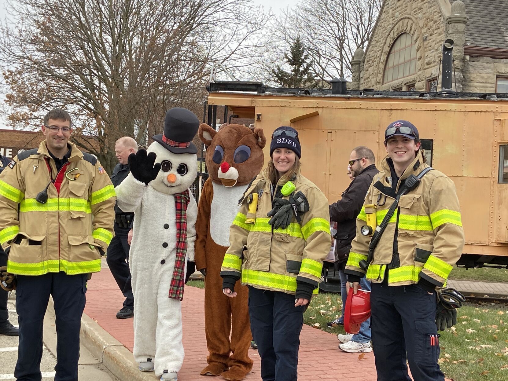 Beaver Dam Rolls Out A Warm Welcome With Holiday Lights And Shopping ...