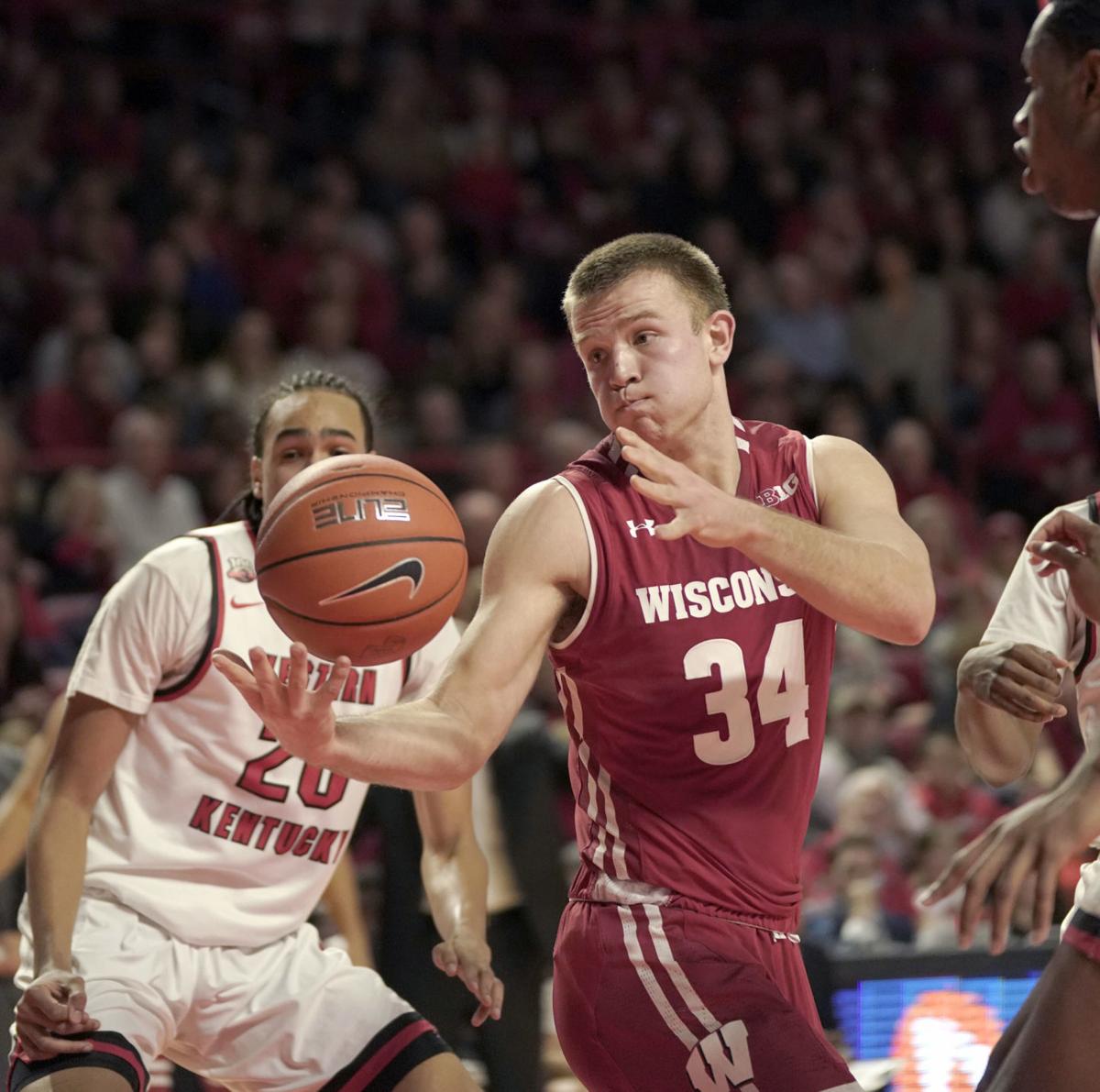 Wisconsin W Kentucky Basketball