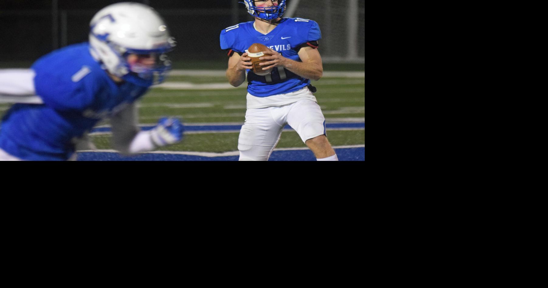 Lodi football wins state quarterfinal vs. Appleton Xavier