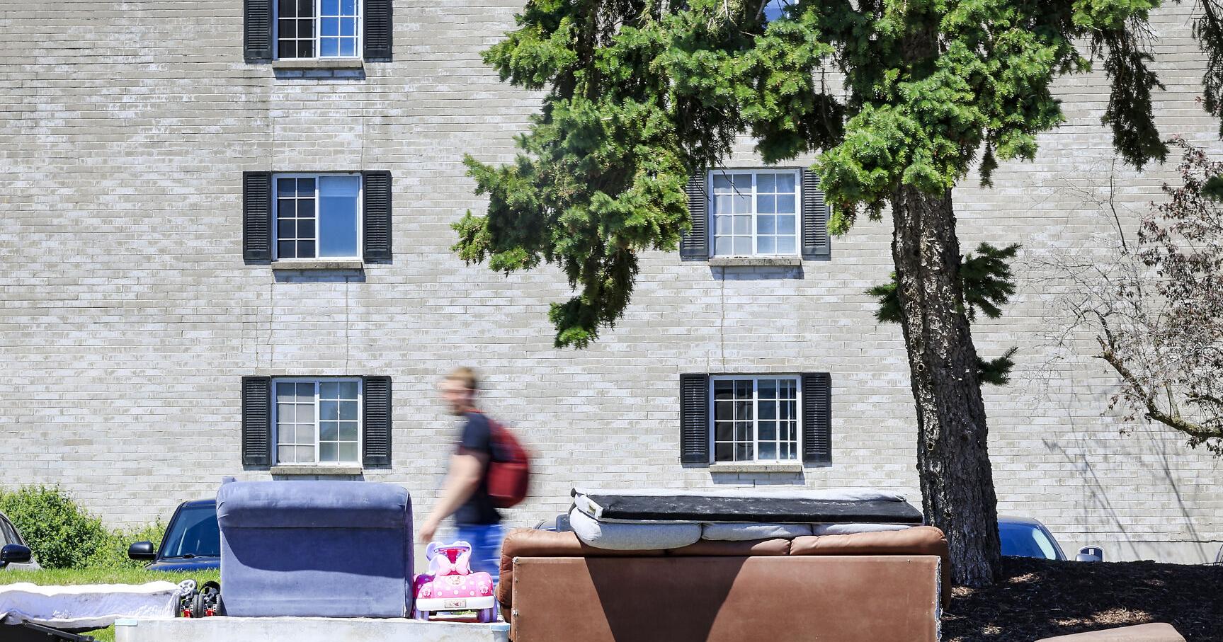 Madison could fine apartment complexes over garbage piles - Vimarsana News