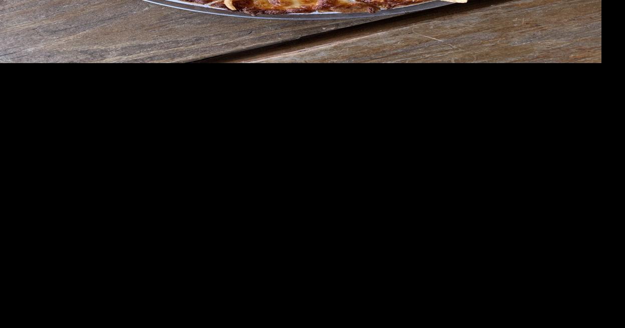 Green bean casserole pizza