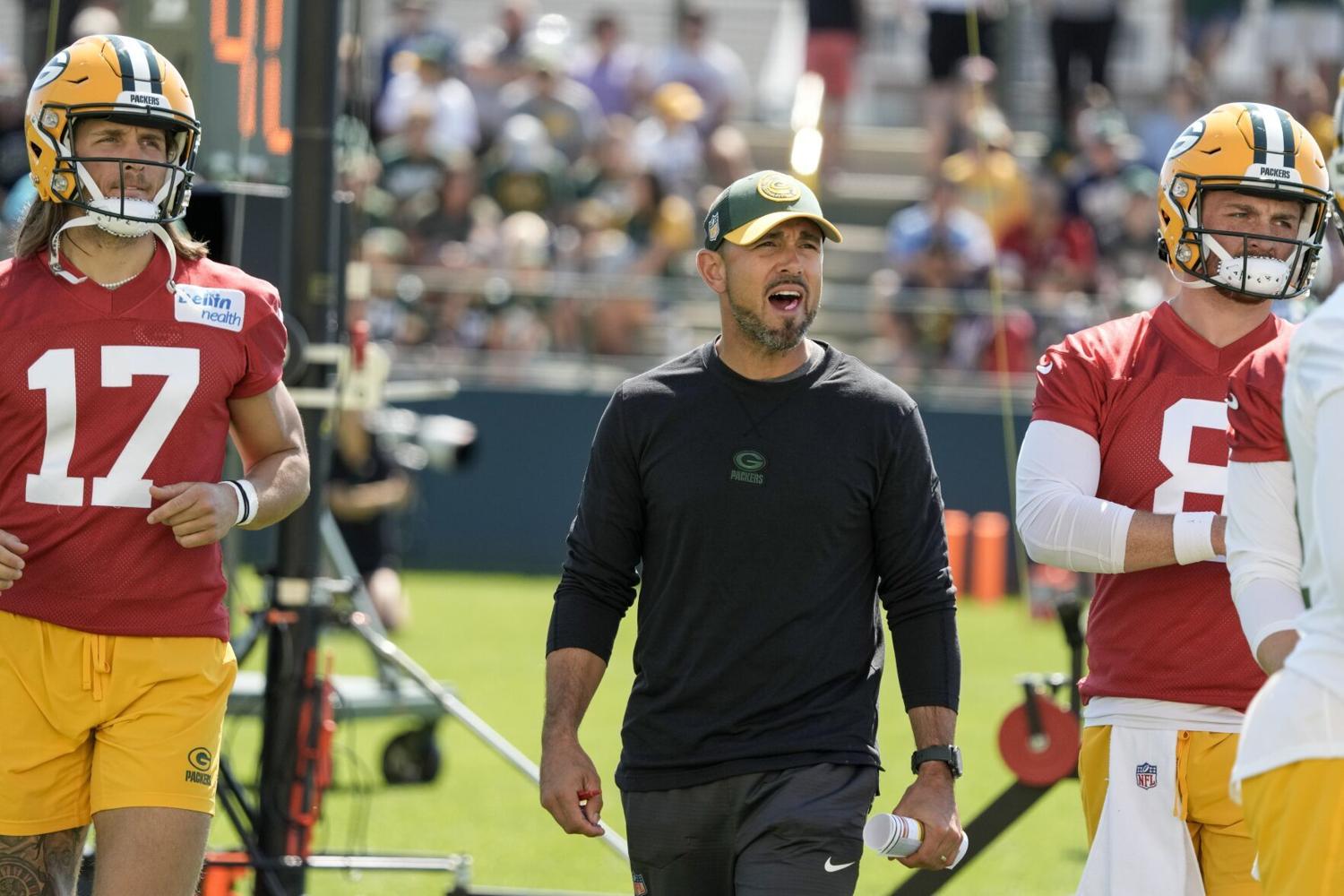 Jets: Aaron Rodgers wins over legend after 'ruin the locker room' claim