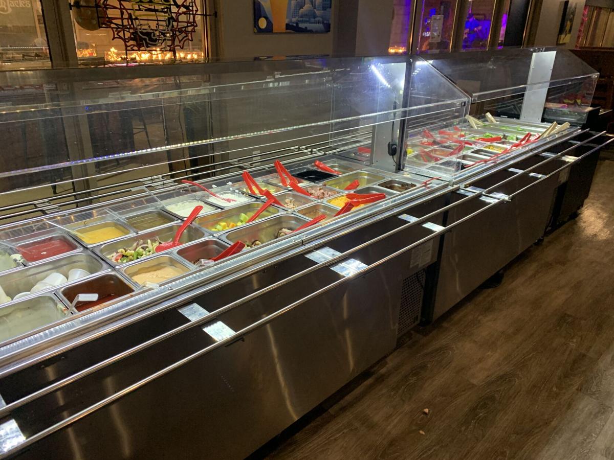 Restaurant review Go to BB Jack's for its patio, stay for the salad bar