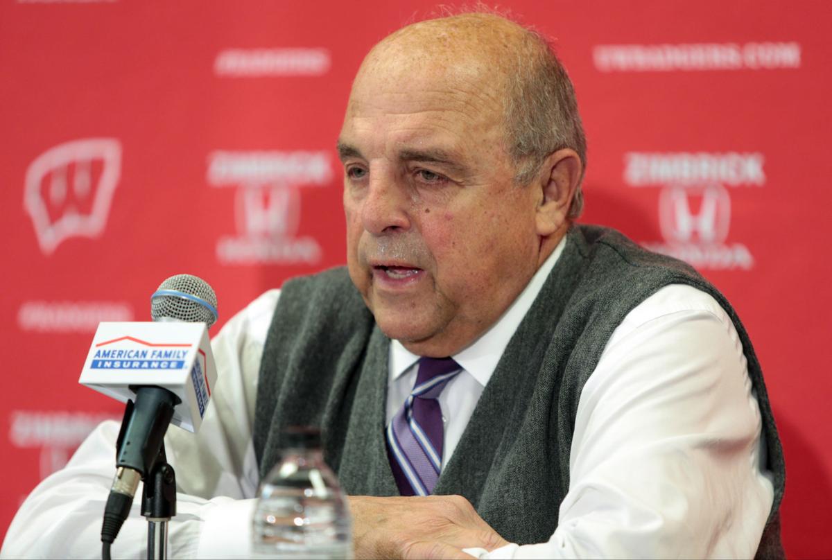 Wisconsin Badgers athletic director Barry Alvarez's compensation set to  climb