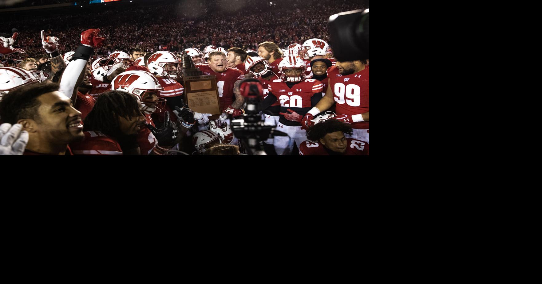 29-ejected-16-arrested-at-badgers-game-on-saturday-night