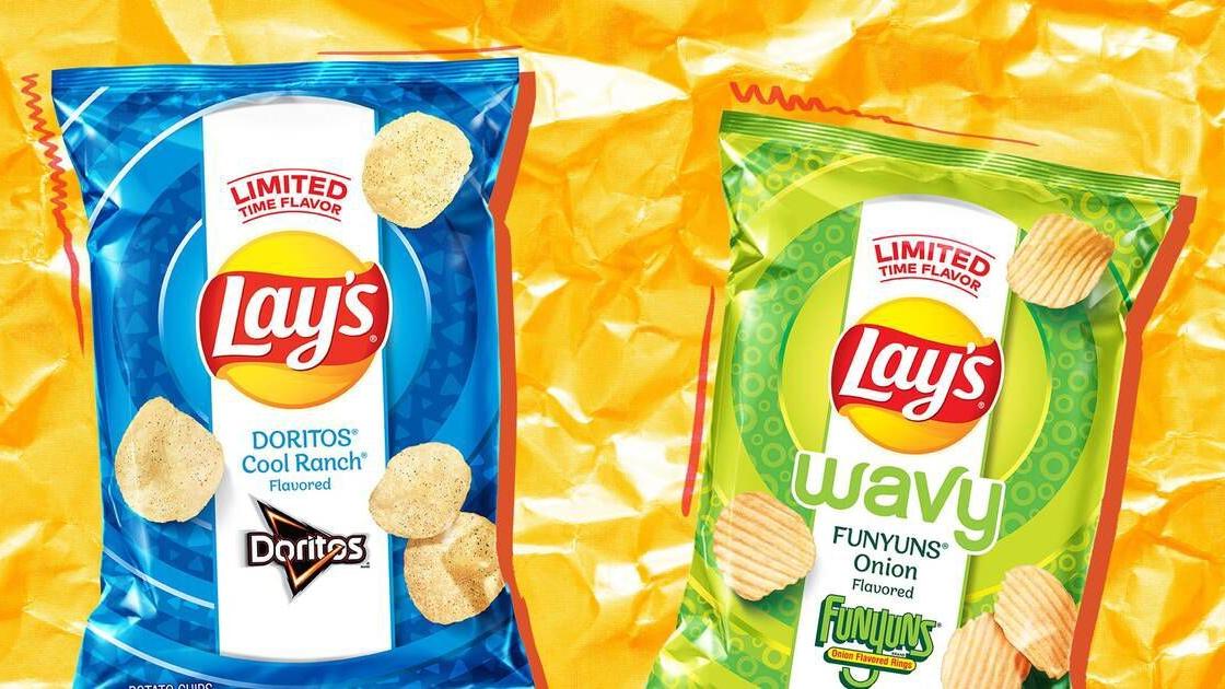 Lay con los sabores Cool Ranch Doritos y Funyuns | revisión de alimentos Lay con los sabores Cool Ranch Doritos y Funyuns | revisión de alimentos