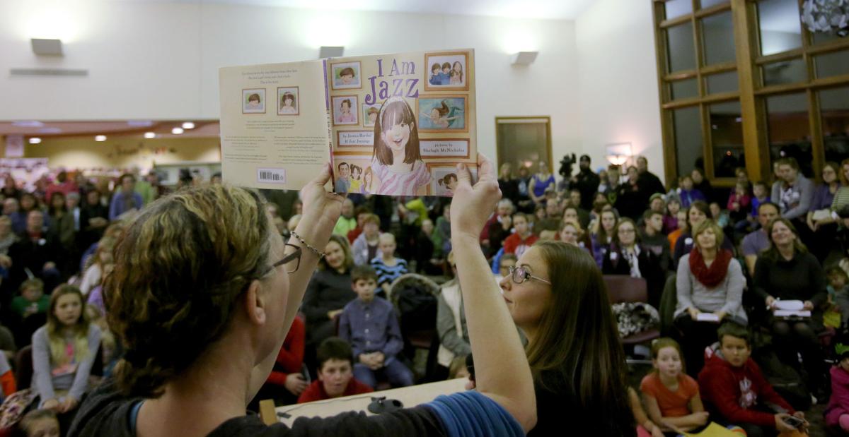 Photos I Am Jazz Book Reading Draws 600 People In Mount Horeb Local News Madison Com Similar airships had been around for about 50 years but the zeppelin was the first airship with a special design that allowed it to travel faster than those built before. am jazz book reading draws 600 people