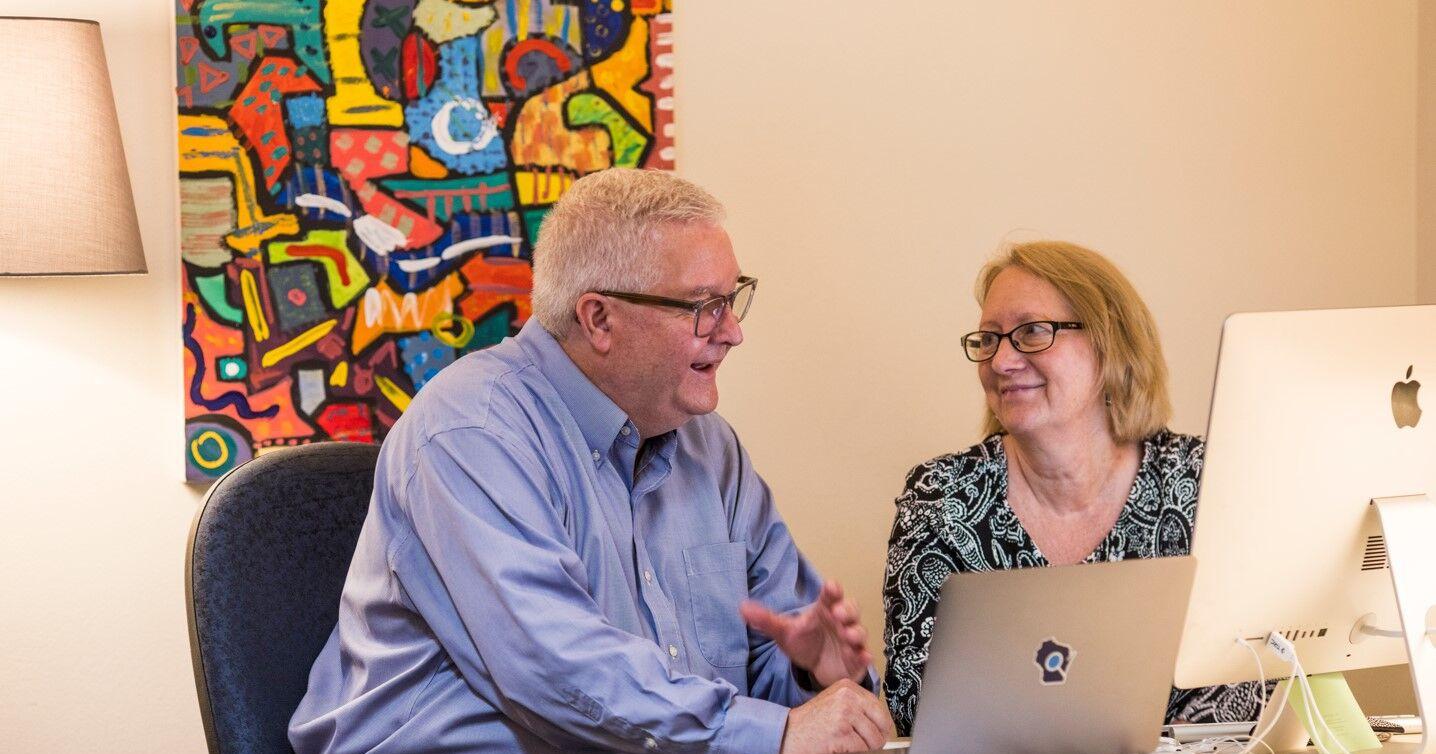 Co-founders of Wisconsin Watch and longtime journalists, Andy and Dee J. Hall, to retire - Vimarsana News