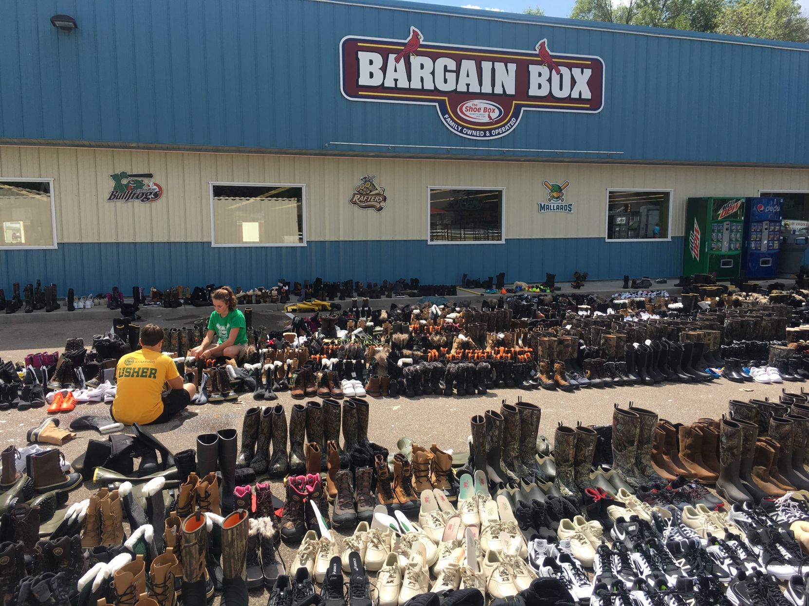 Black Earth's Shoe Box back in business 