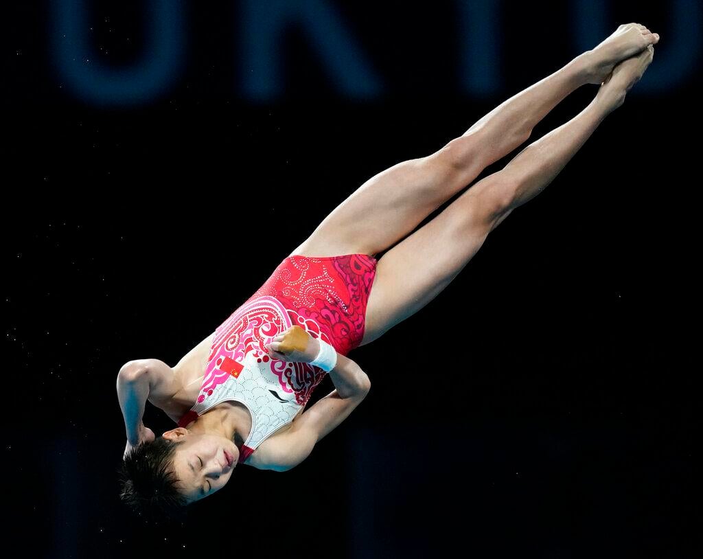 Olympic moment 14yearold has 2 perfect dives on way to gold medal