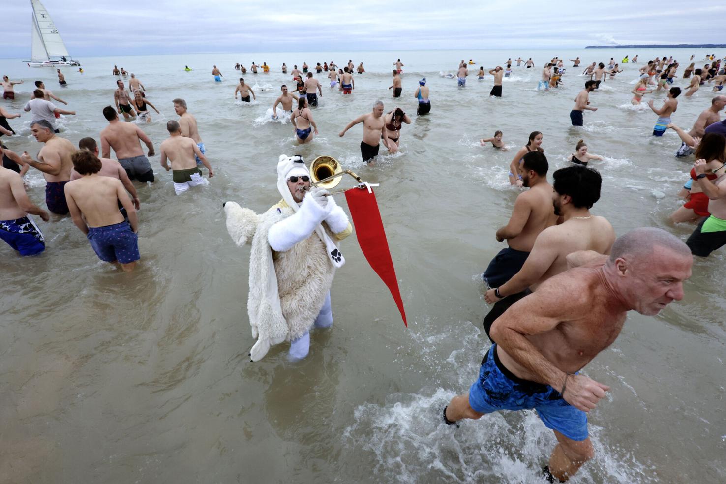 2024 Polar Bear Plunge in Lake Michigan