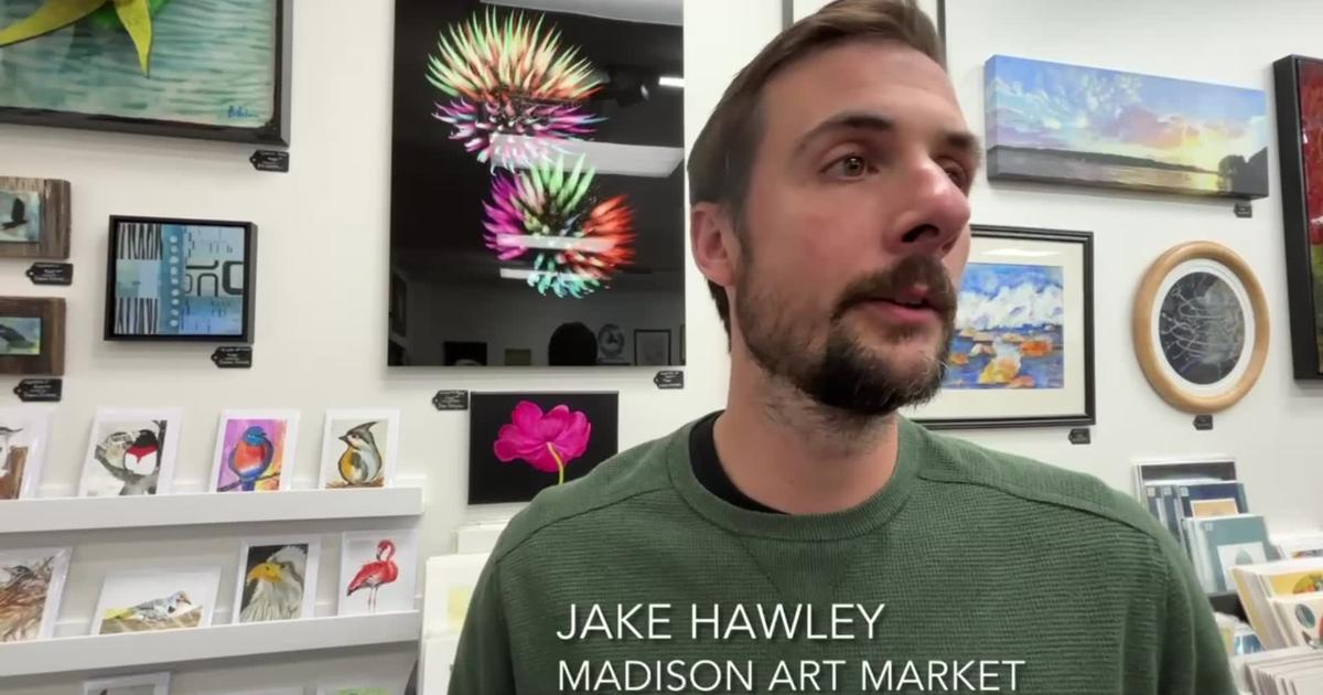 نظرة من الداخل على سوق ماديسون للفنون على طريق أودانا