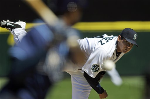 MLB: King Felix tosses perfect game in Seattle's 1-0 win – The Mercury