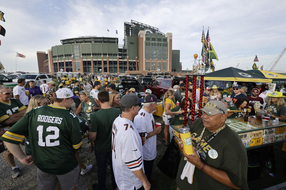 Photos: Green Bay Packers host the Chicago Bears in first game at Lambeau  Field