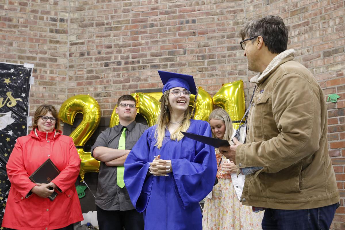Hope On The Horizon Recovery High School Moves To New Space Graduates Nine Local Education Madison Com Hope On The Horizon Recovery High School Moves To New Space Graduates Nine Local Education Madison Com