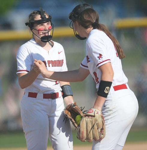 Iola-Scandinavia Thunderbirds win Division 4 state softball title