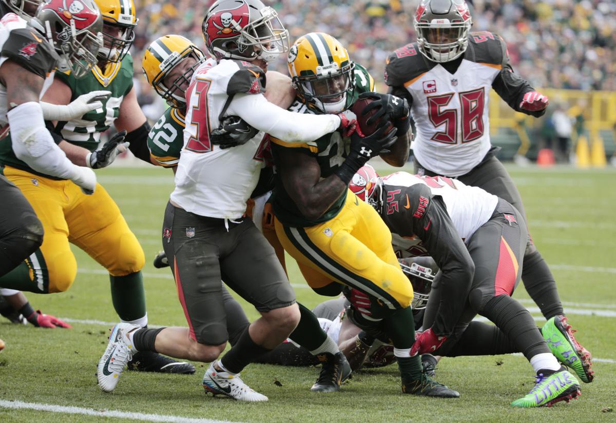 2017-12-3-Packers-Bucs02.jpg