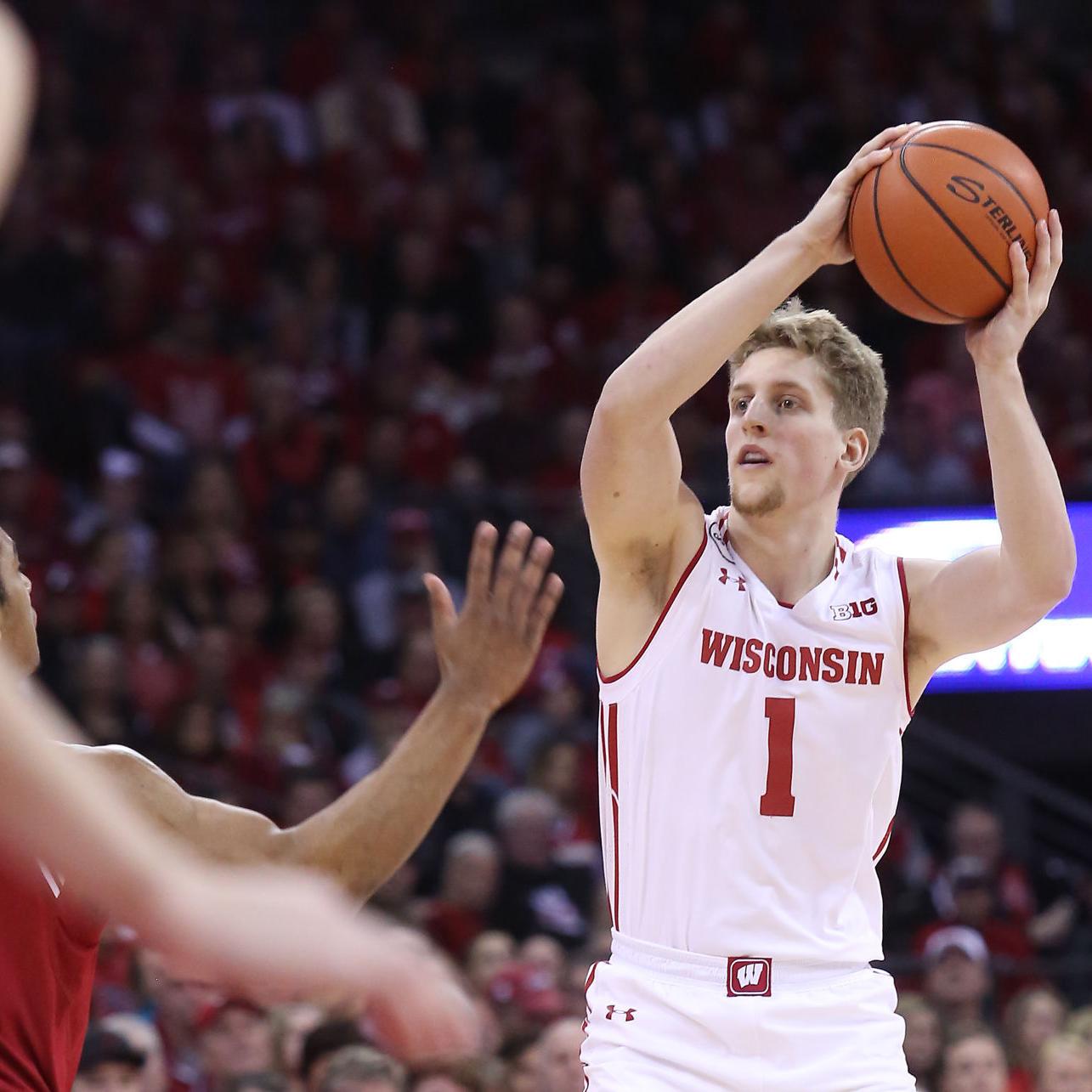 Badgers Men S Basketball Brevin Pritzl Starting To Regain His Swagger For Wisconsin Wisconsin Badgers Men S Basketball Madison Com