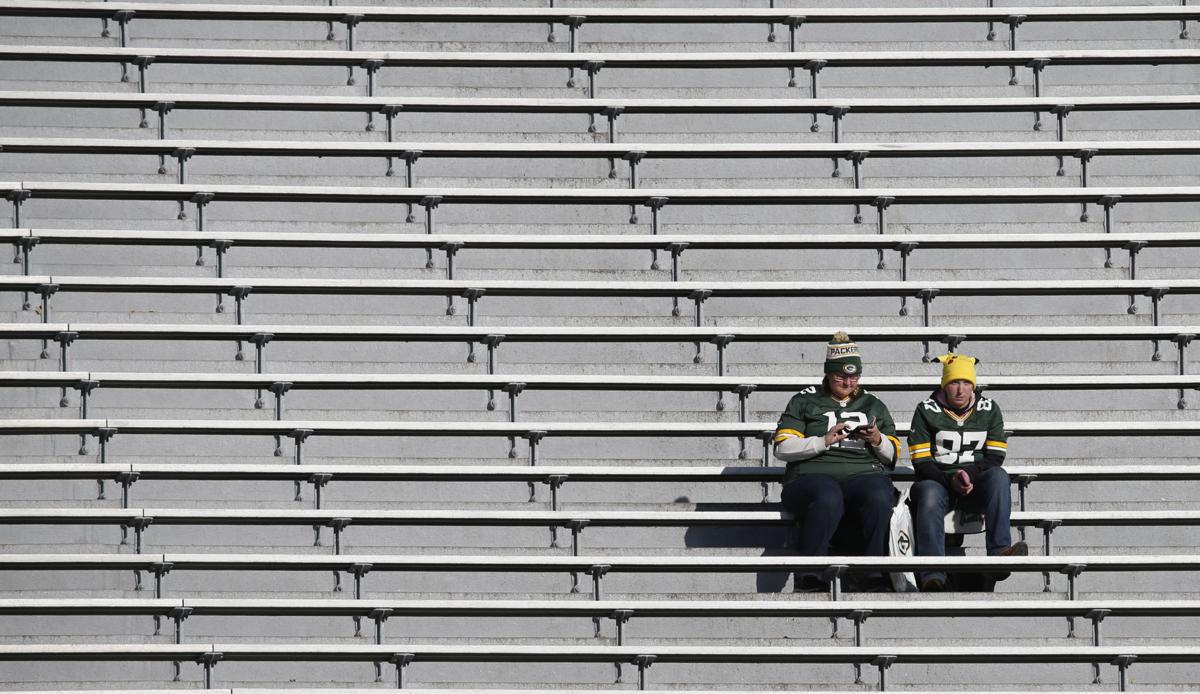 Businesses In Green Bay Other Nfl Cities Bracing For Possibility Of No Fans Pro Football Madison Com
