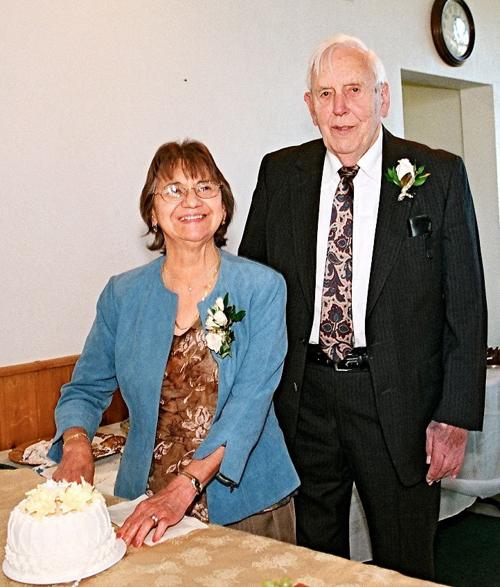 Amundson 60th Wedding Anniversary