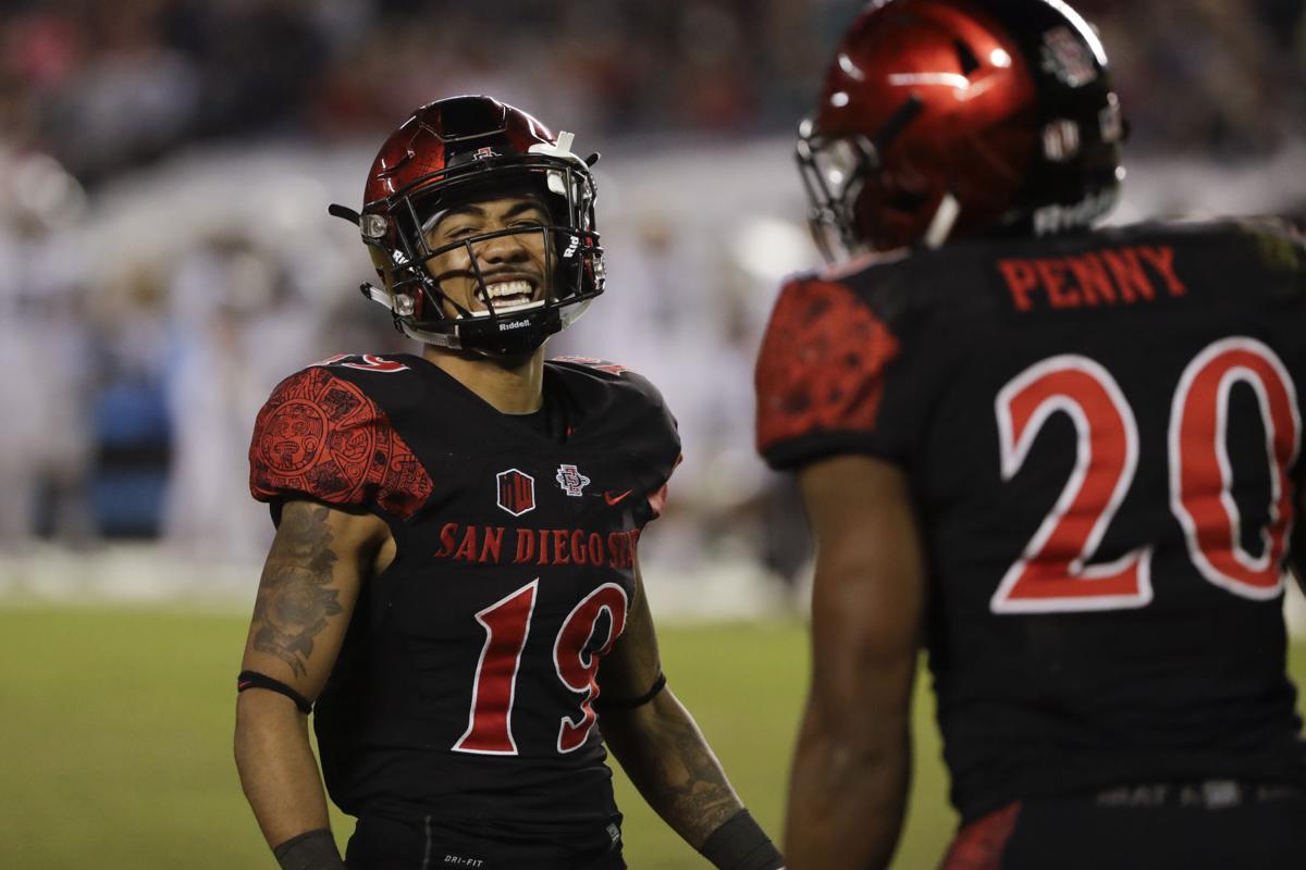 Badgers Football Donnel Pumphrey Could Break Ron Dayne S Rushing