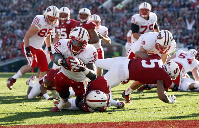 Montee Ball # 28 Wisconsin Badgers RB  Wisconsin badgers football,  Wisconsin badgers, Ncaa football