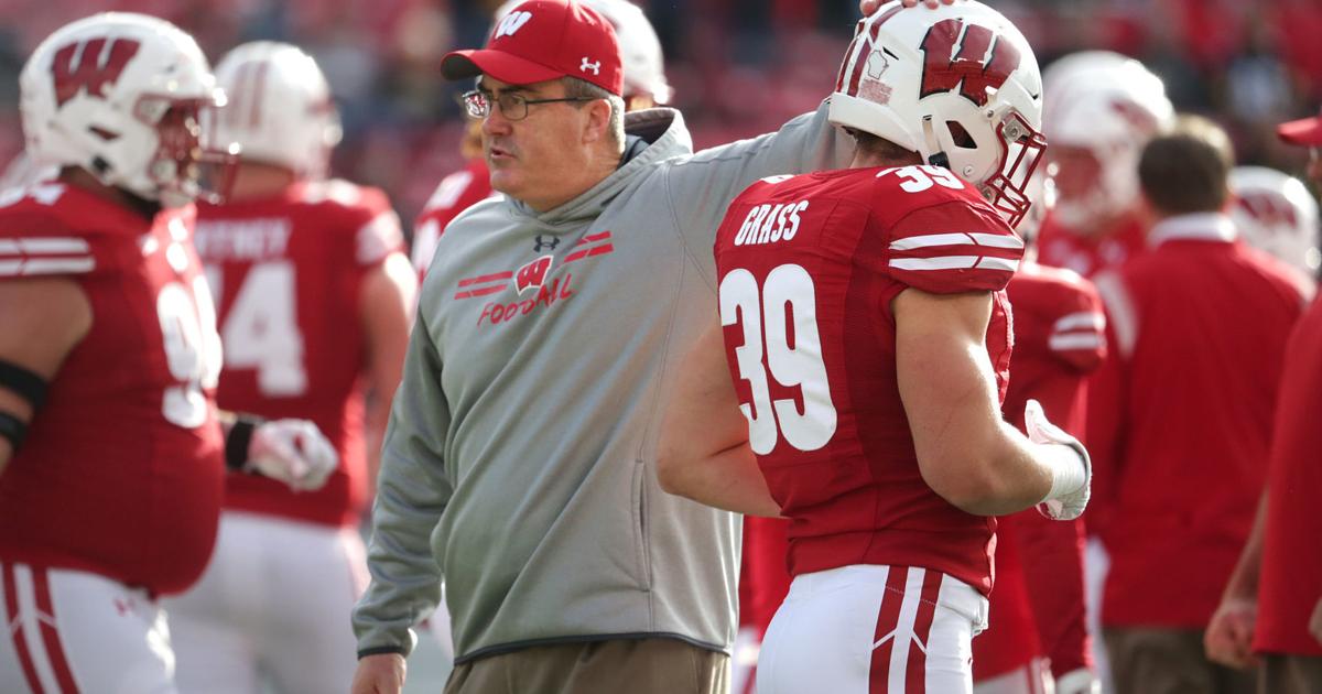 Wisconsin Kicker Wisconsin football adds transfer kicker from Arkansas