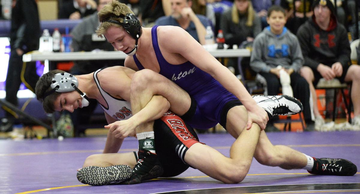 Wiaa State Wrestling Stoughton S Storied Program Sends 7 To The Kohl Center High School Wrestling Madison Com