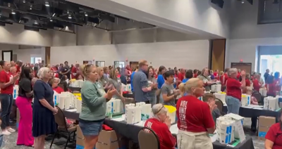 Record volunteer turnout for United Way’s Day of Caring
