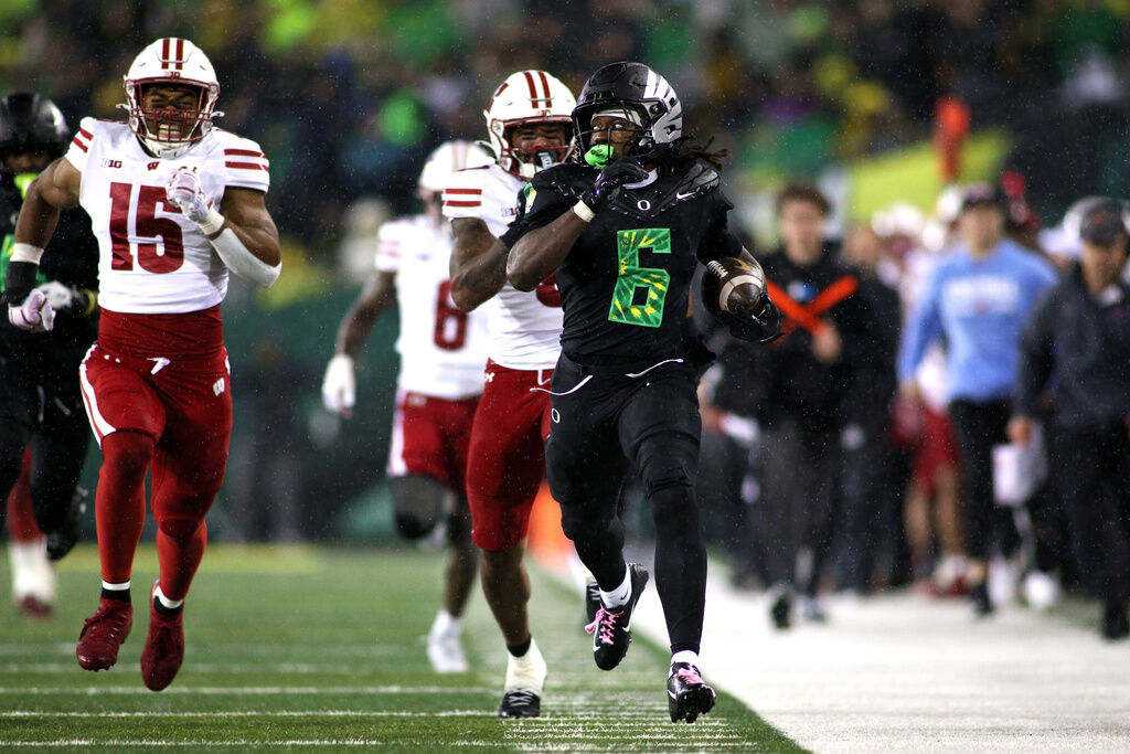 Wisconsin Oregon Football