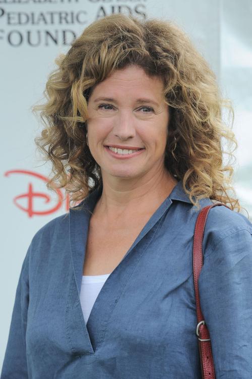 Education nancy travis Sukhi Kitchen