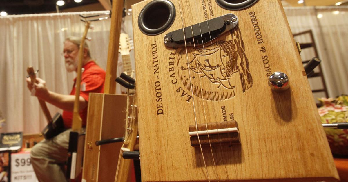 Photos Winter Art Fair Off the Square