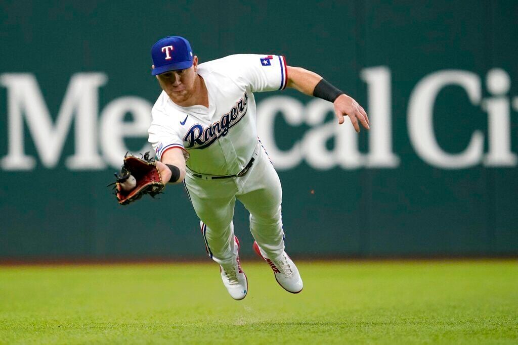 San Diego Padres second baseman Jake Cronenworth throws to first base for  an out in a baseball game against the Philadelphia Phillies, Saturday, June  25, 2022, in San Diego. (AP Photo/Derrick Tuskan