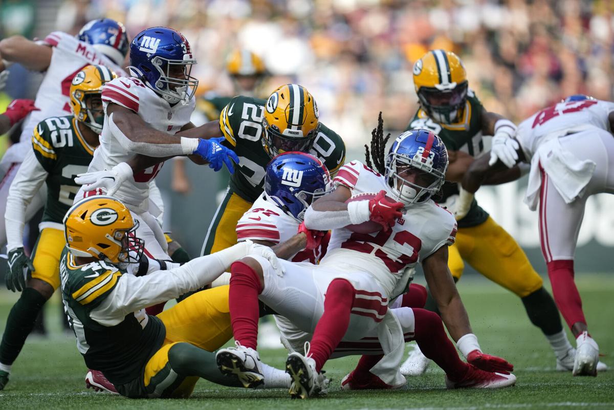 Instant analysis: Packers waste a golden opportunity in ugly loss to Giants