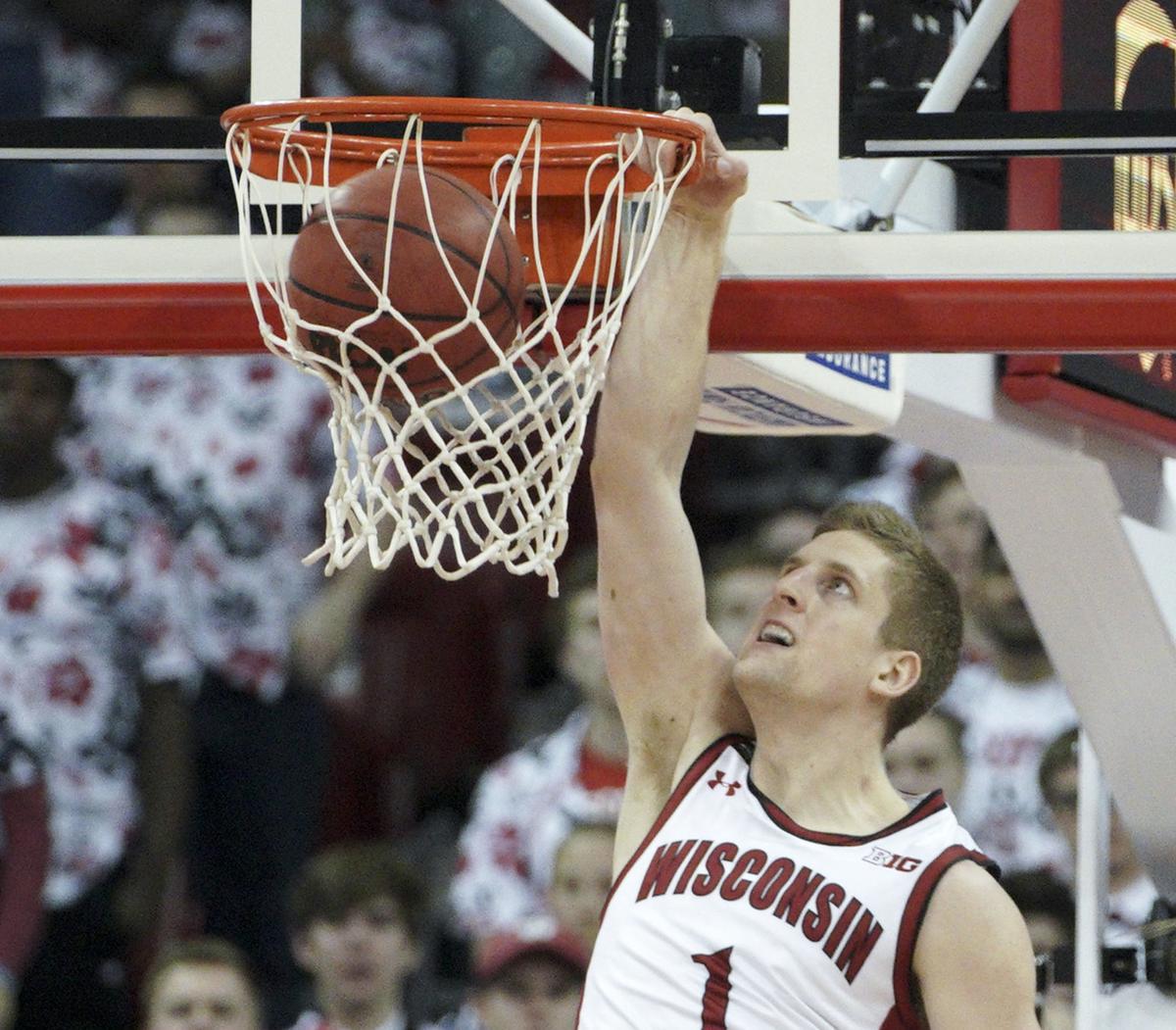 Tom Oates Badgers Senior Brevin Pritzl S Versatility Leadership