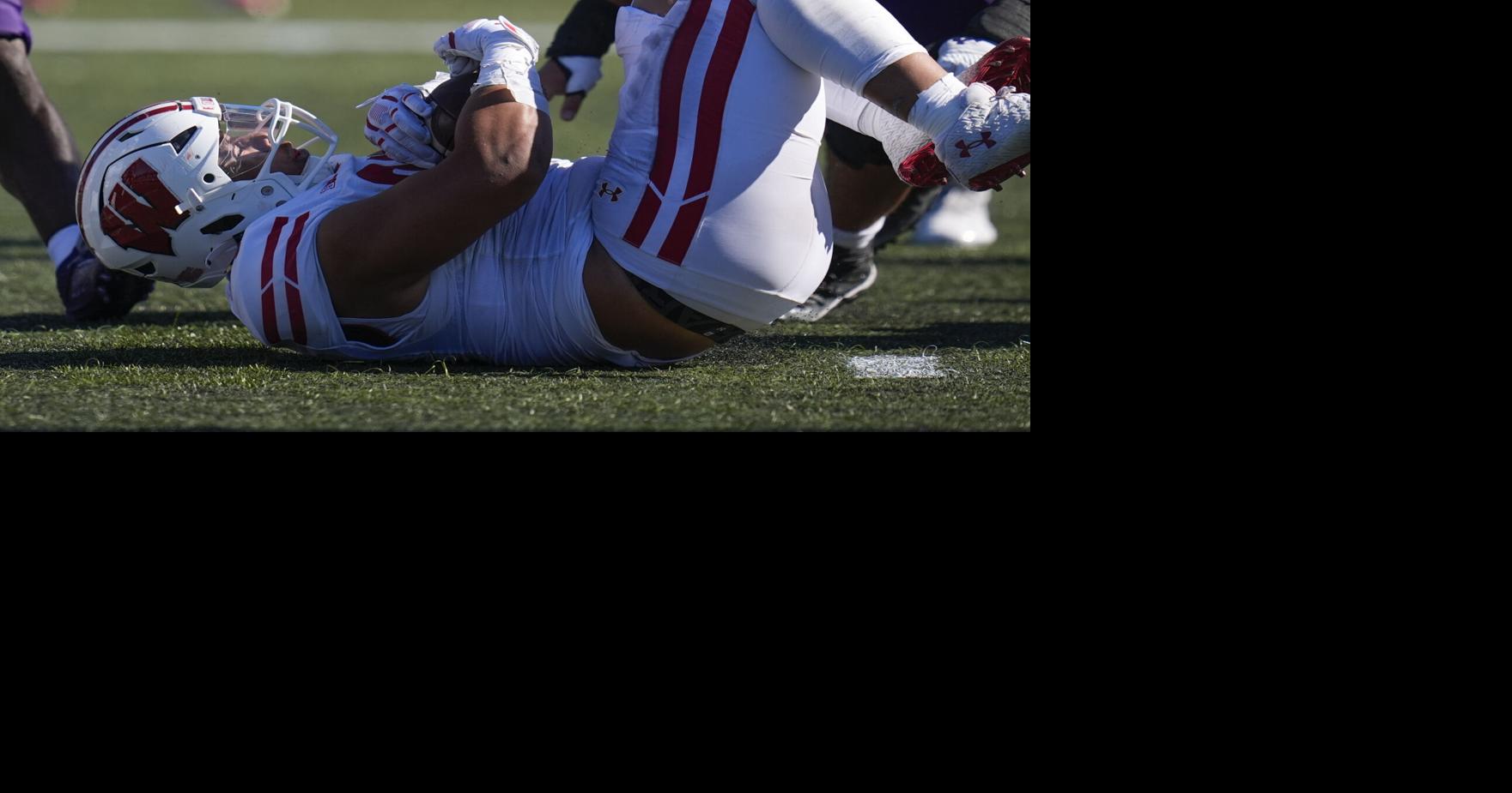 3 key plays in Wisconsin football's win at Northwestern