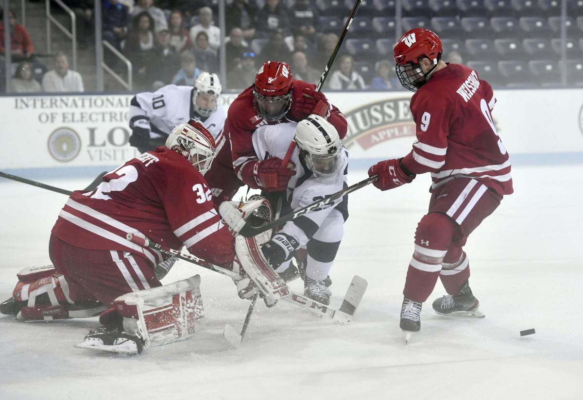 Tony Granato S Verdict On Wisconsin Badgers Subpar First Half We Haven T Paid The Price To Win Wisconsin Badgers Hockey Madison Com