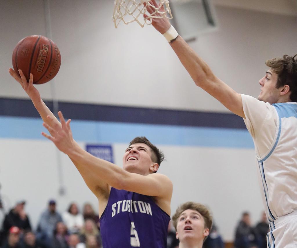 Stoughton S Adam Hobson Makes College Decision For Men S