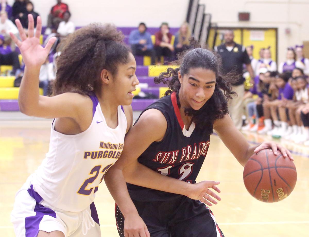 Prep Basketball Big Eight Badger Conferences Keep Eye On Tip