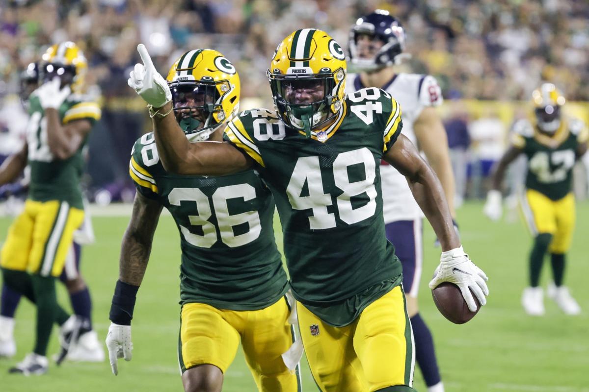 Changing of the guards? Unhappy with opener, Packers give Ben Braden, Royce  Newman shot with first unit