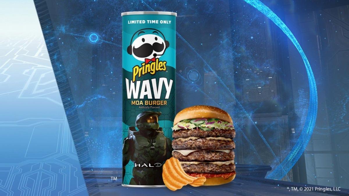 Pringles Wavy Moa Burger chips