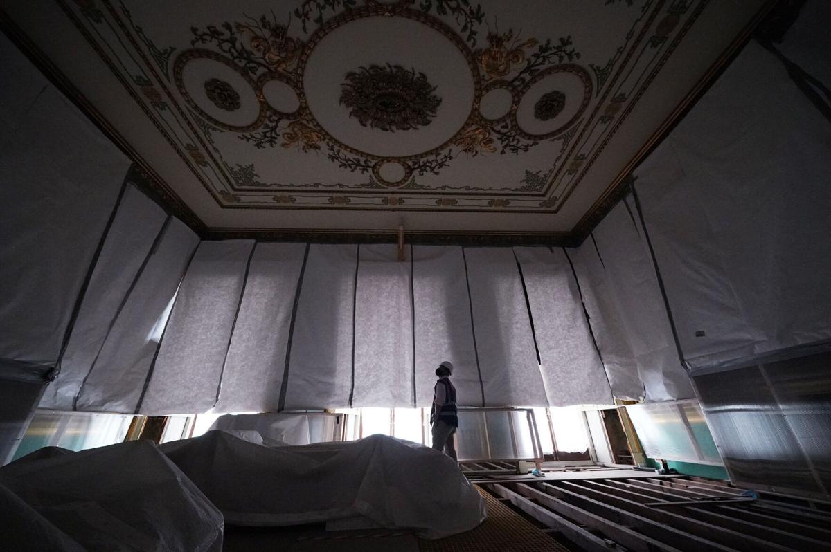 Photos: A look inside Buckingham Palace's $500 million refurbishment