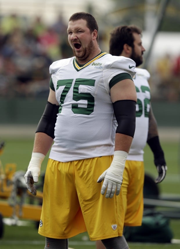 Packers: Report says Bryan Bulaga to re-sign with Green Bay | Pro ...