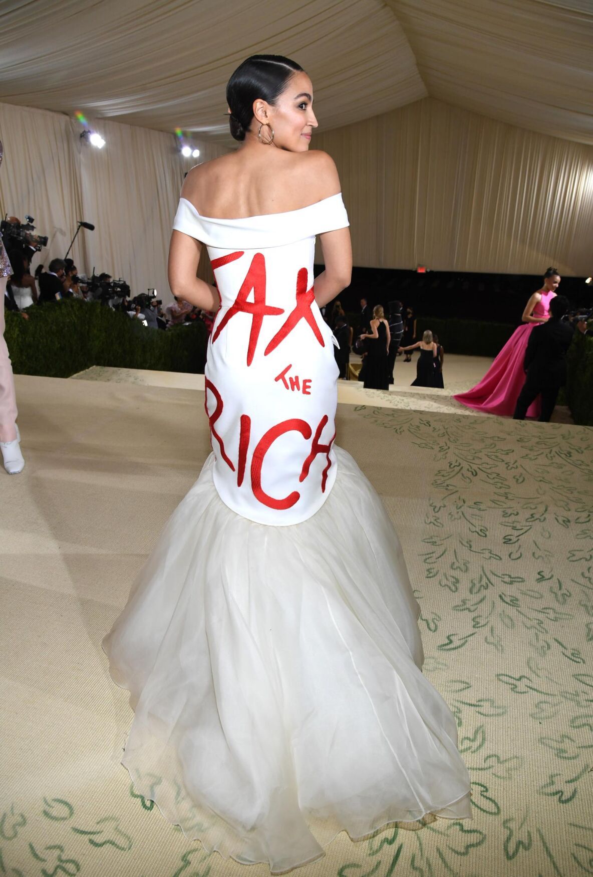 Emma Chamberlain attends the 2021 Met Gala benefit In America: A News  Photo - Getty Images