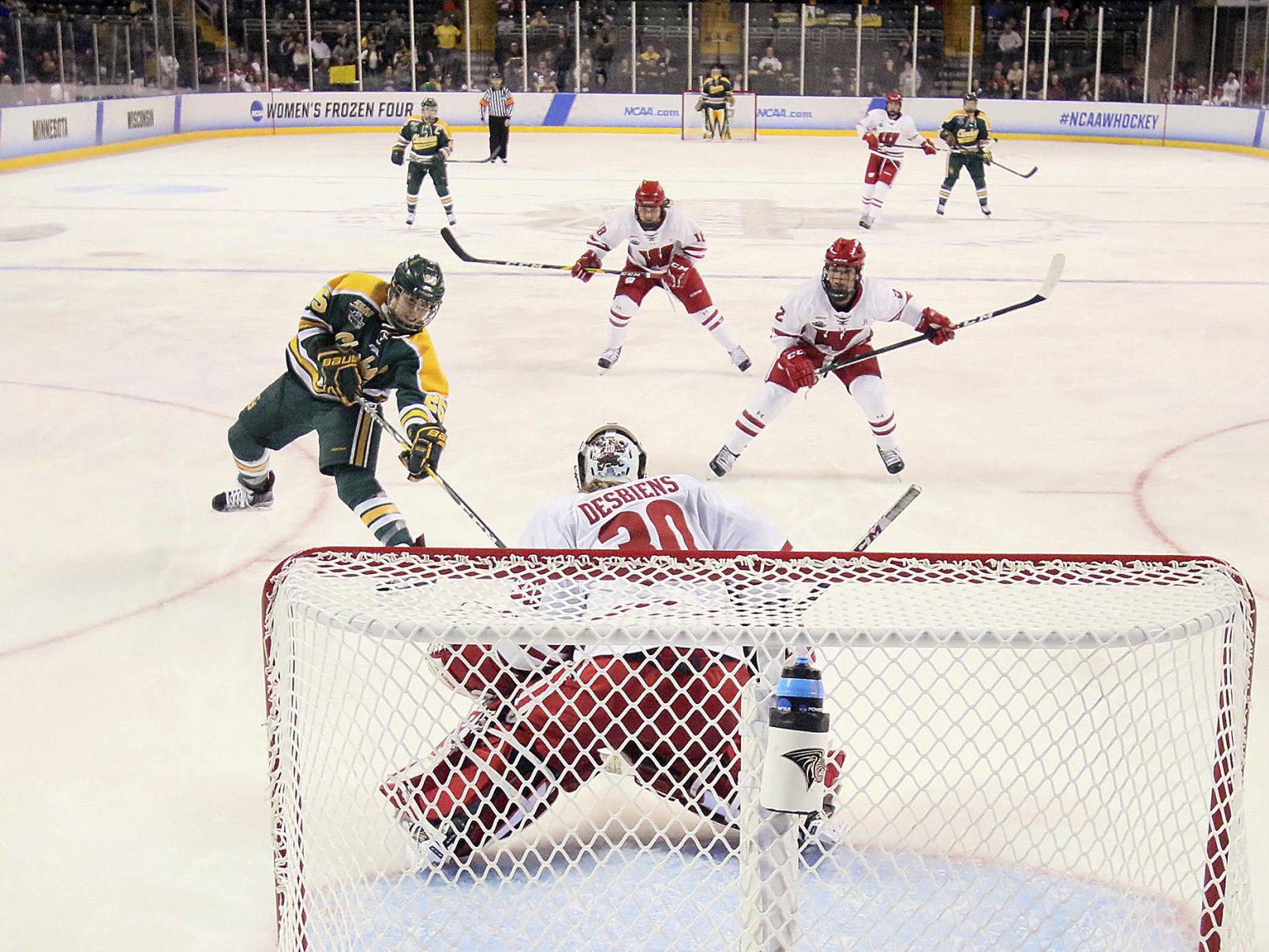 Photos Clarkson Ends Wisconsin S 22 Game Unbeaten Streak With 3 0 Win In National Title Game Wisconsin Badgers Hockey Madison Com Clarkson Wins The 2022 Nc Womens Hockey National Championship In Ot Thriller