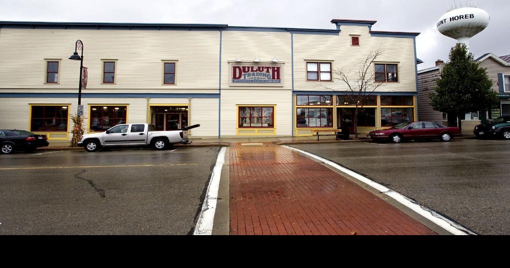 First Duluth Trading Co. store to open Monday in Mount Horeb