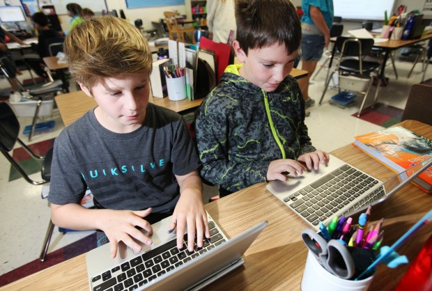 Middleton Elementary School students use technology to connect with students participating in global program
